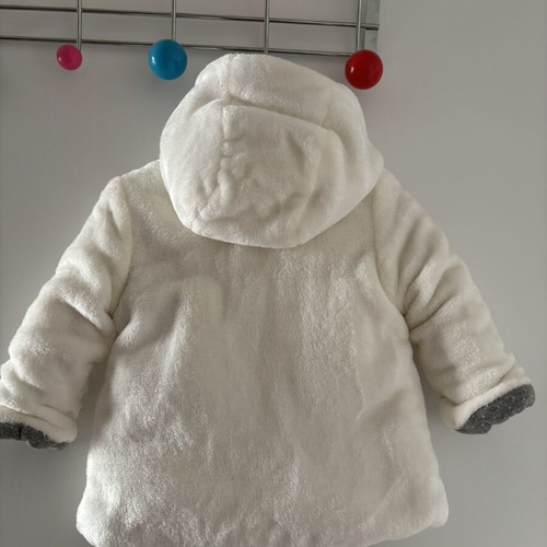 Mayoral baby jacket like new, 6-9 months