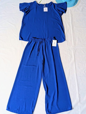 Blue women's two-piece set one size, new