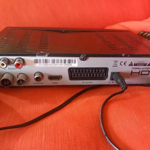 Neco Maxima HD terrestrial digital receiver used with two remotes