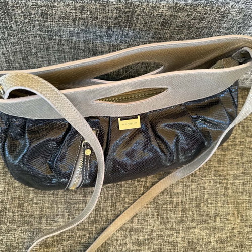 Nannini leather handbag like new, black and beige