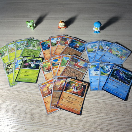 Pokemon Paldea Starters figures like new with Scarlet Violet TCG cards