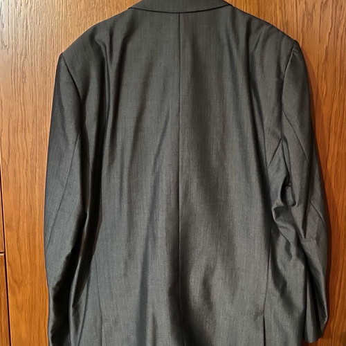 Men's suit gray like new, size 62