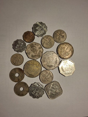 Νομίσματα μεταχειρισμένα, πακέτο 16 από Ιράκ, Αίγυπτο, Σουδάν