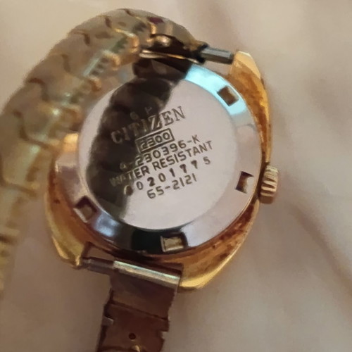 Citizen automatic watch like new, gold, 17 jewel