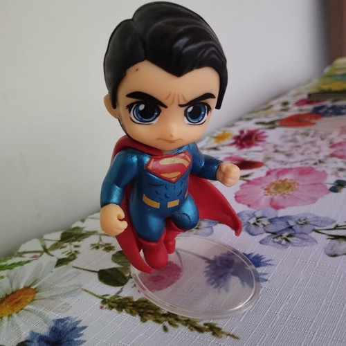 Superman topper figure like new, ideal for collection or cake