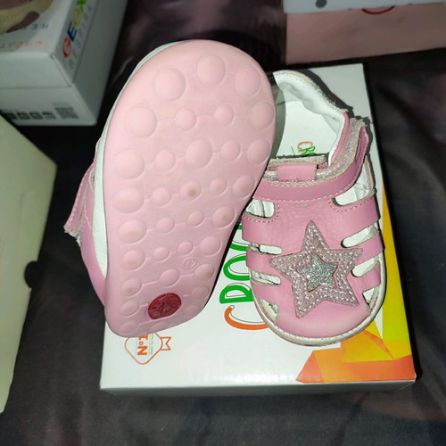 Branded leather sandals size 19 like new