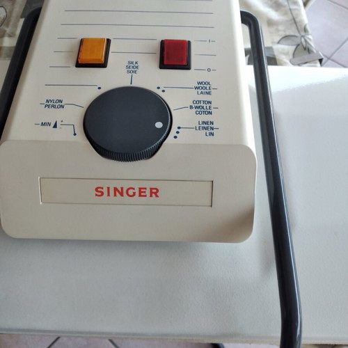 Singer ironing press without steam like new