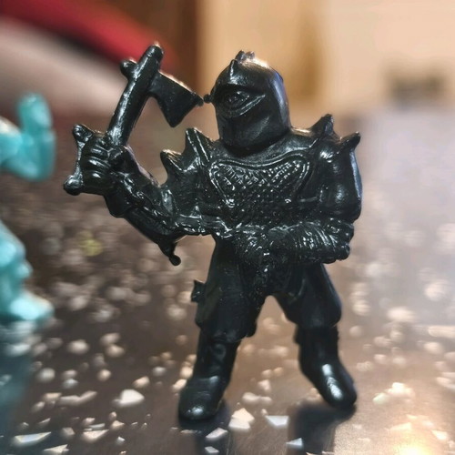 Alien figures used, set of 5 pieces