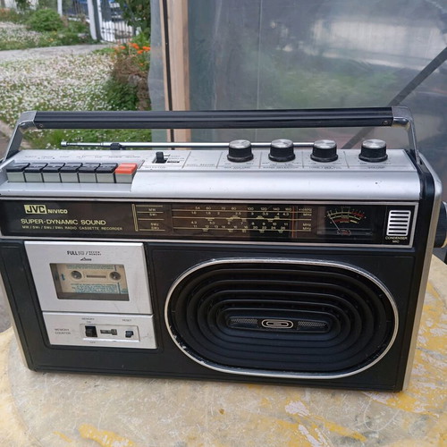 JVC Nivico Super-Dynamic Sound vintage radio cassette recorder used