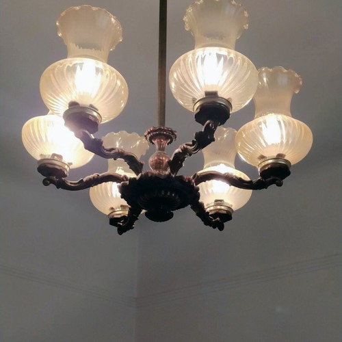 Bronze chandelier like new with six lights