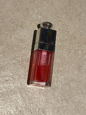 Dior lip oil Cherry καινούργιο