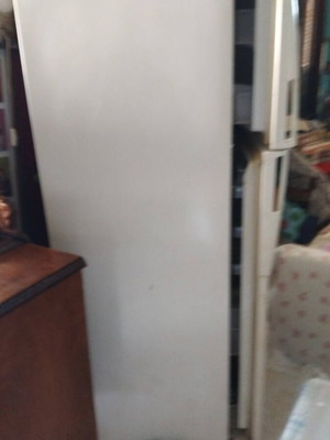 Two-door refrigerator used, excellent operation