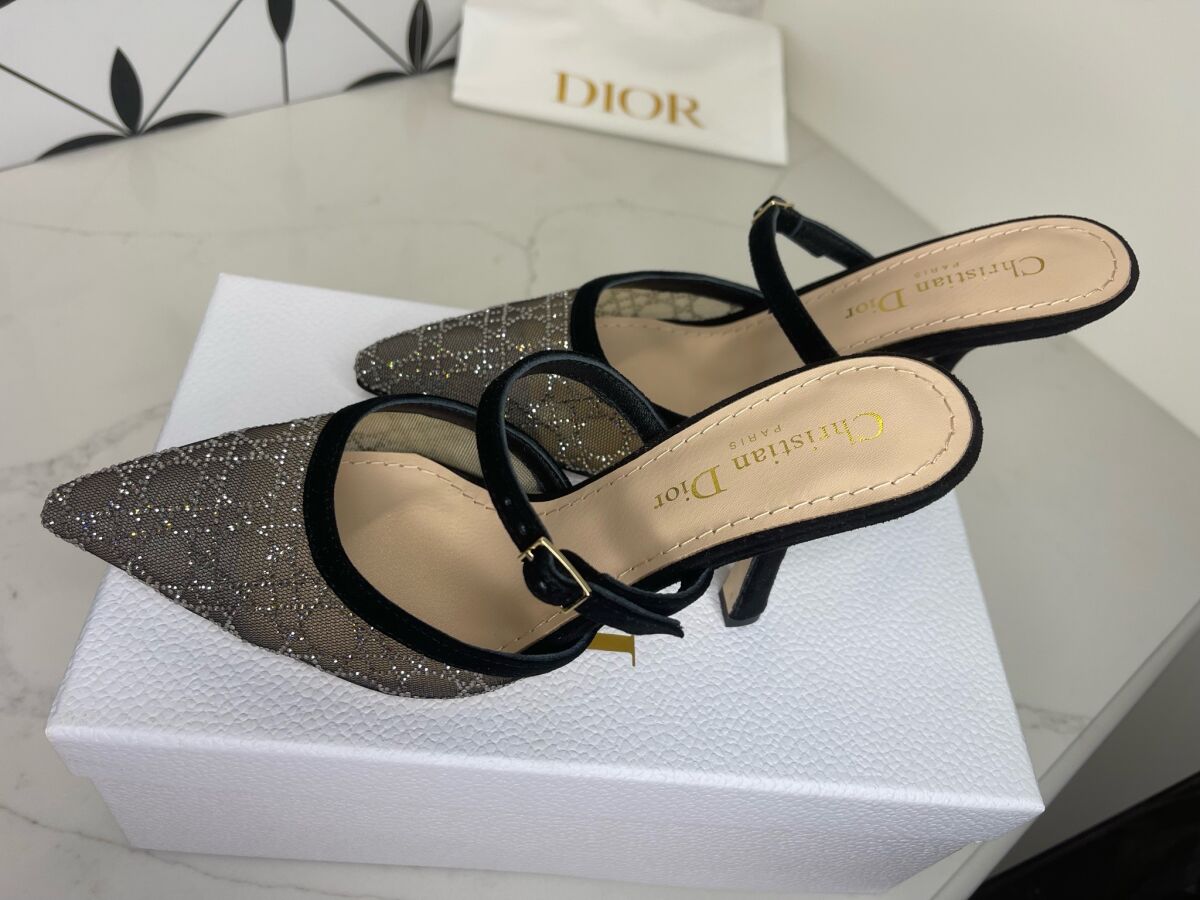 Dior high-heeled mules new, size 38,… - € 480,00 - Vendora.cy