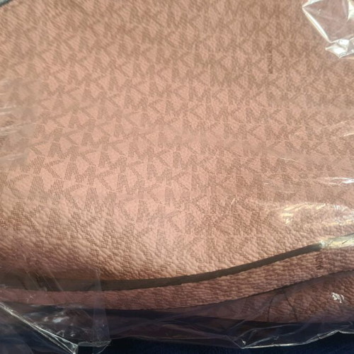 Michael Kors toiletry bag new, pink