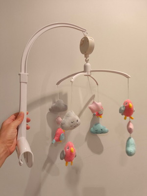 Babyono musical crib mobile Clouds Birds like new