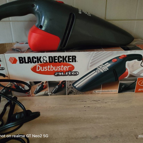 Black & Decker Auto Dustbuster 12V new in box