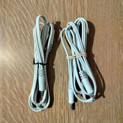 Cable 3.5'' male-male like new