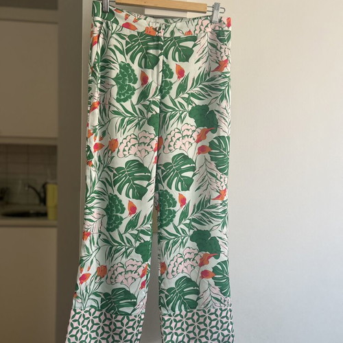 Devotion silk-like tropical print summer pants like new