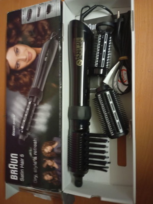 Braun hair styler like new, good working condition