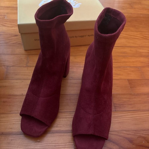 Velvet ankle boots new, burgundy, size 38