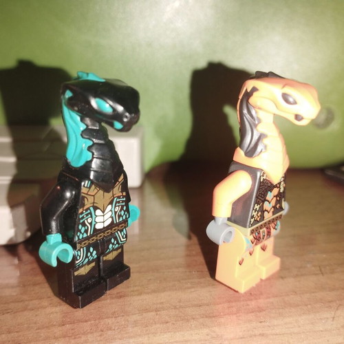 Lego Ninjago Cobra Mechanic like new, pack