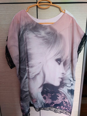 Pink wide blouse like new with lace, size XL