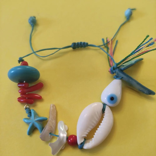 Bracelets new with real shells
