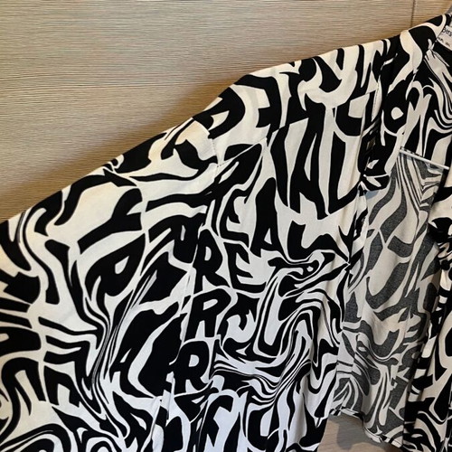 Bershka black and white blouse like new, size medium-large
