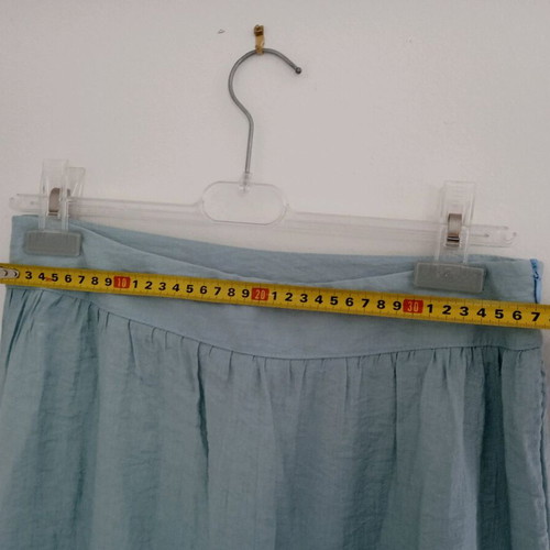 Summer skirt like new, turquoise, with side zipper