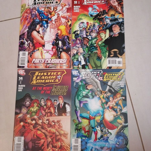 Justice League of America comic 17 issues like new