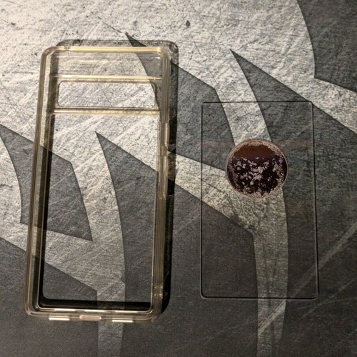 Pixel 7 phone case used, transparent with magnet