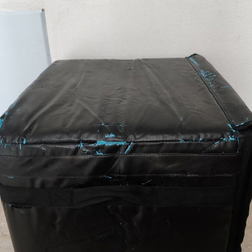 Delivery box used, worn condition