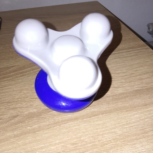 Massage device like new with batteries