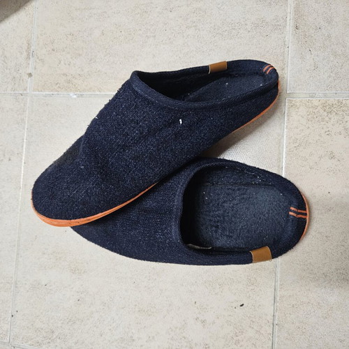 Marks & Spencer men's slippers used, size 44, blue, anatomical sole