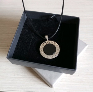 BVLGARI μενταγιόν ασήμι 925 με μαύρο όνυχα