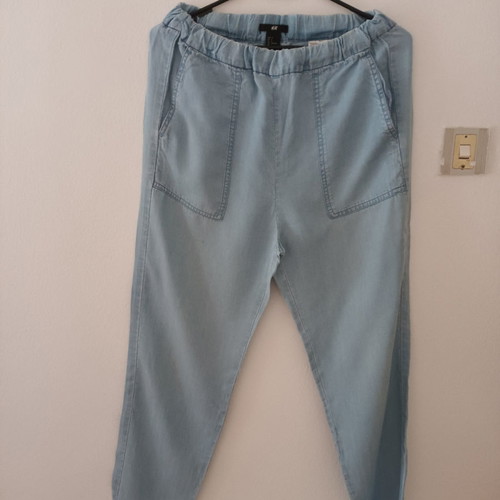Lightweight pants slightly used