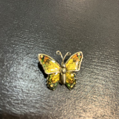 Vintage butterfly brooch like new, colorful and gold-tone