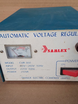Samlex CVR 300 voltage regulator 250VA used