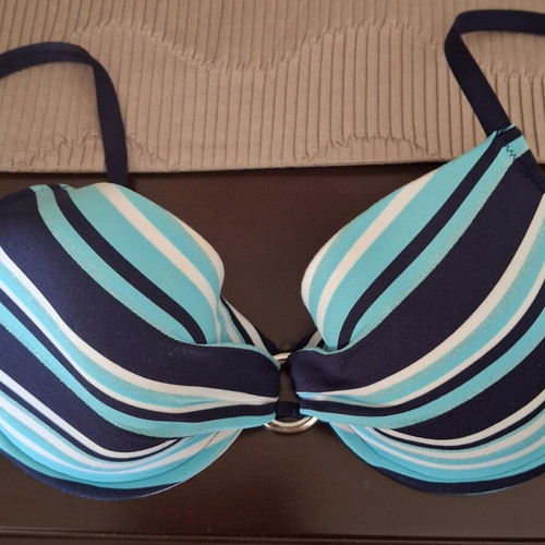 Antigel Swimwear Top Size 75D Like New Blue Turquoise