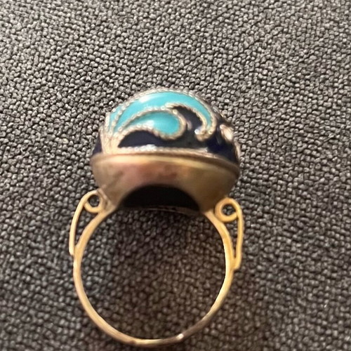 Vintage ring with enamel in brass, used, turquoise and blue