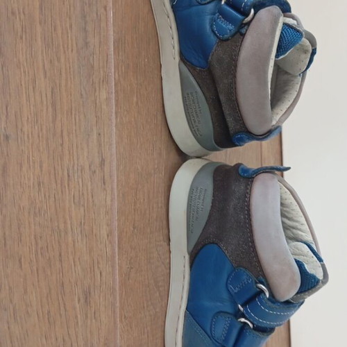 Biomecanics casual shoes size 26, blue