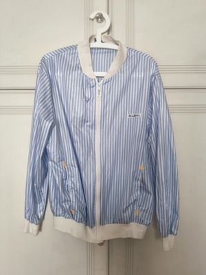 Pierre Cardin For Ever Blue Windbreaker jacket like new, white and blue