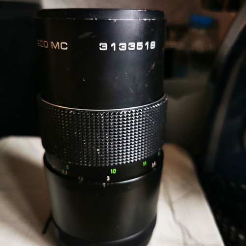 Pentacon 200mm f4 lens used with M42 mount