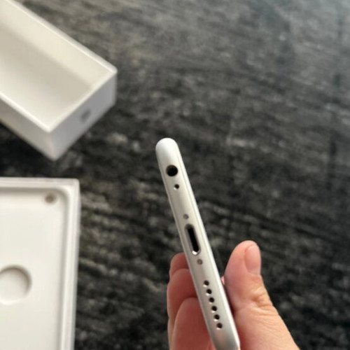 iPhone refurbished