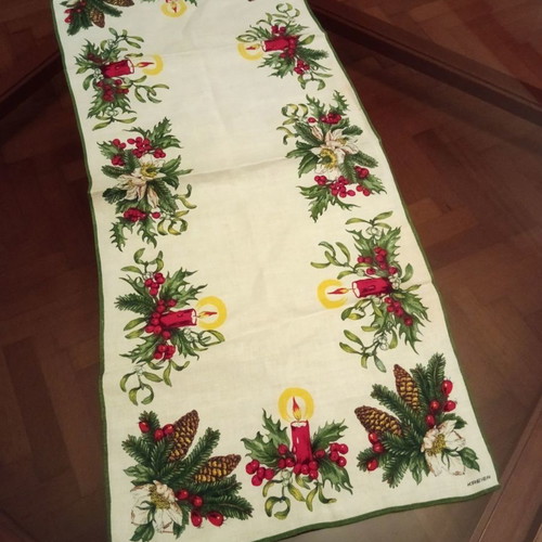 Christmas table runners new, pack of 3 pieces
