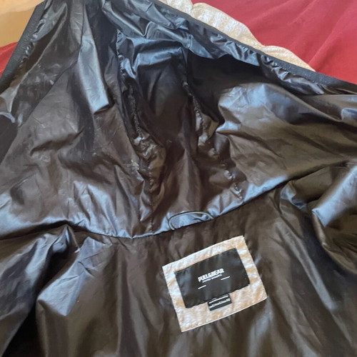 Pull and Bear puffer jacket like new, grey, size L