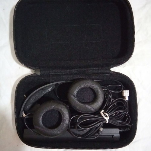 Sennheiser PXC-300 Active Noise Gard headphones like new