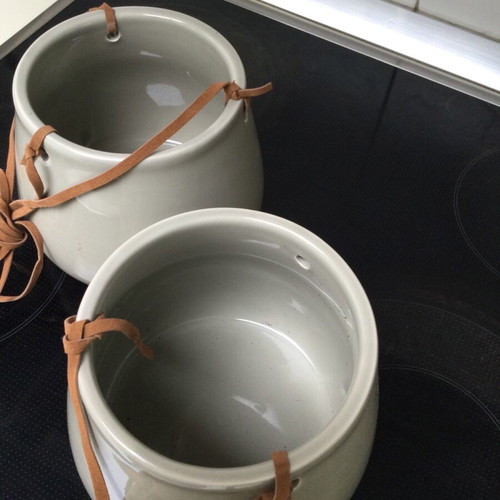 Cash pot set of 2, faience like new
