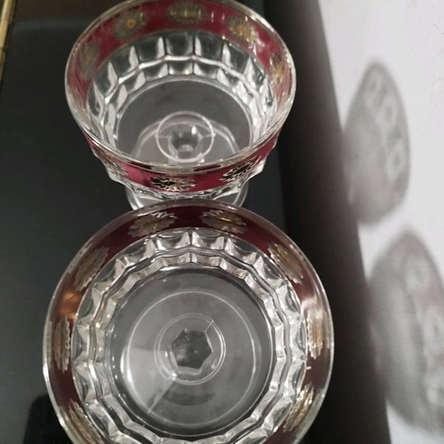 Stampi Francolini crystal bowls used with red and gold details