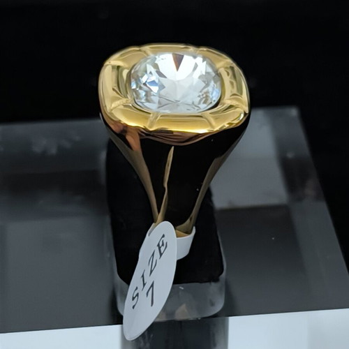 Signet ring gold-colored with transparent stone new, vintage style